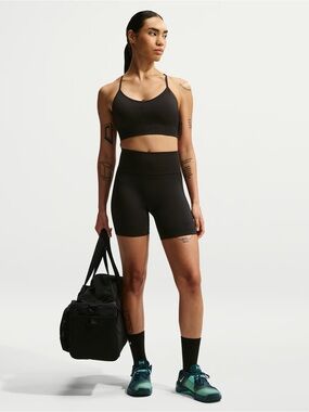 NWT Nike Pro Seamless Dri-Fit High Waisted 5” Biker Shorts